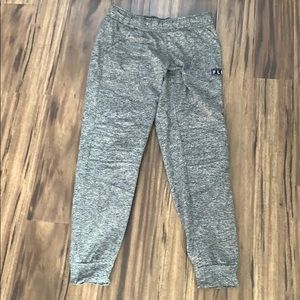 Fleo joggers Size M